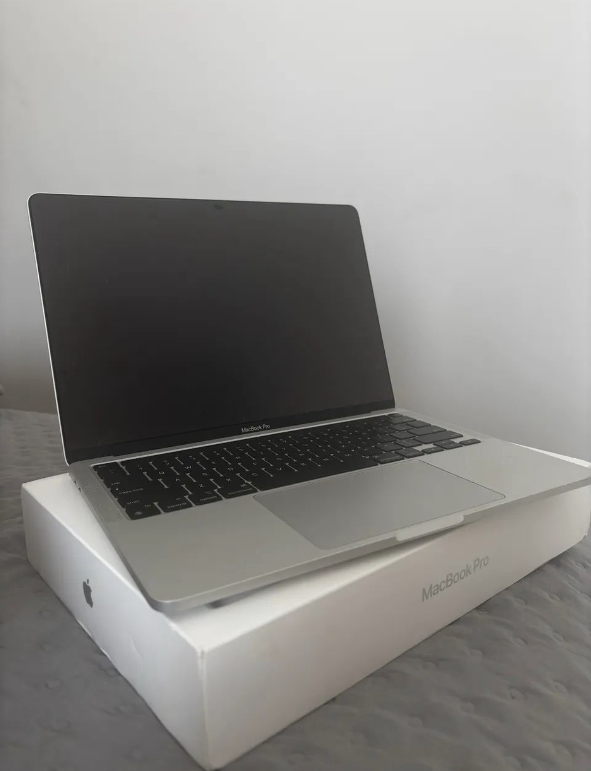 MacBook Pro M2, modelo 2022